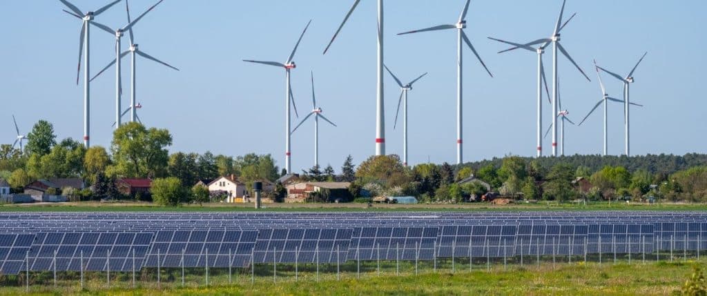 Energías renovables y no renovables: diferencias y ejemplos